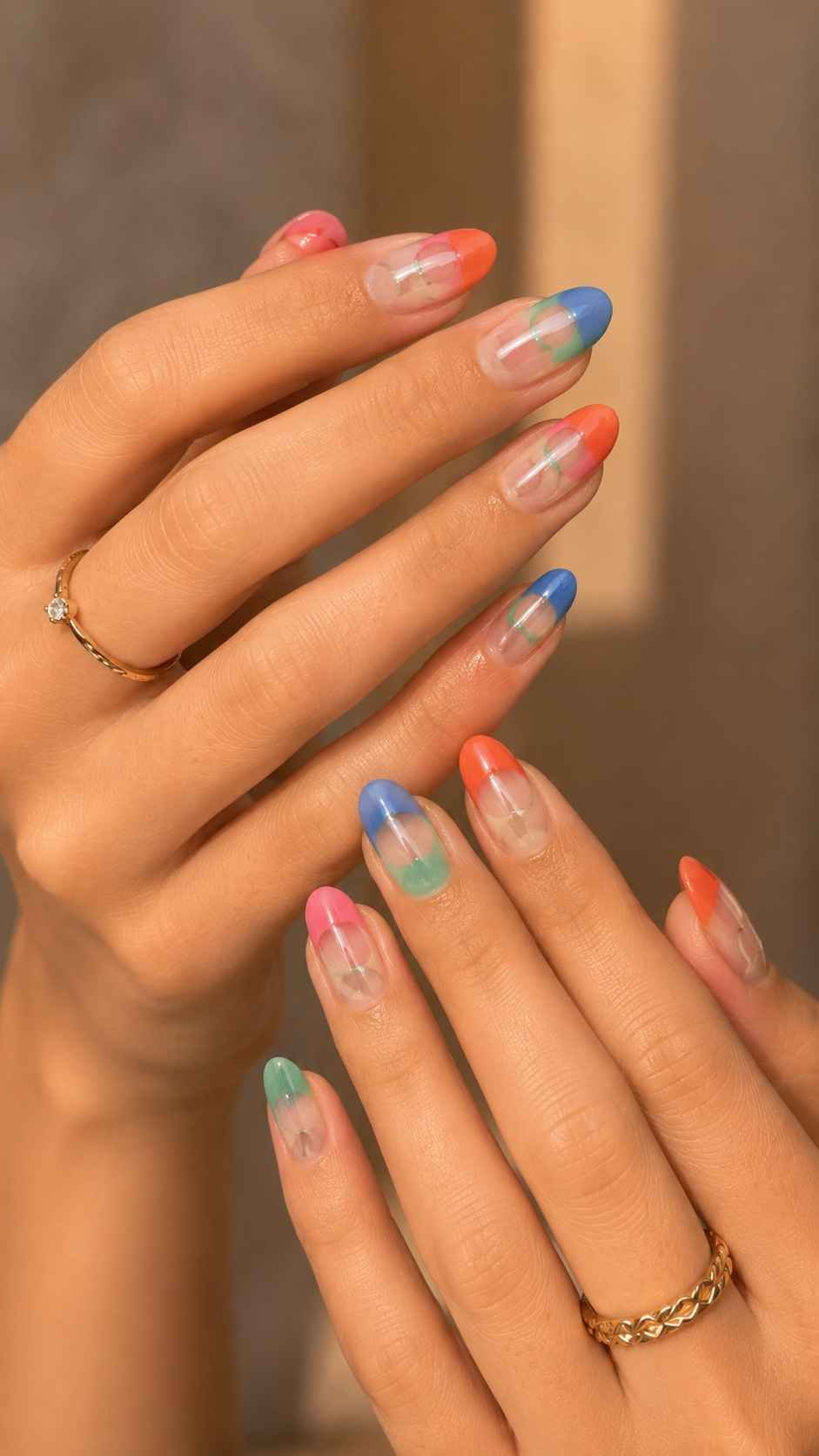 Split the Capsule Into Color Ends