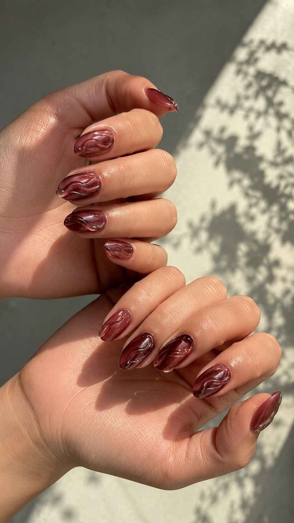 Form Clear Ridges Over Garnet