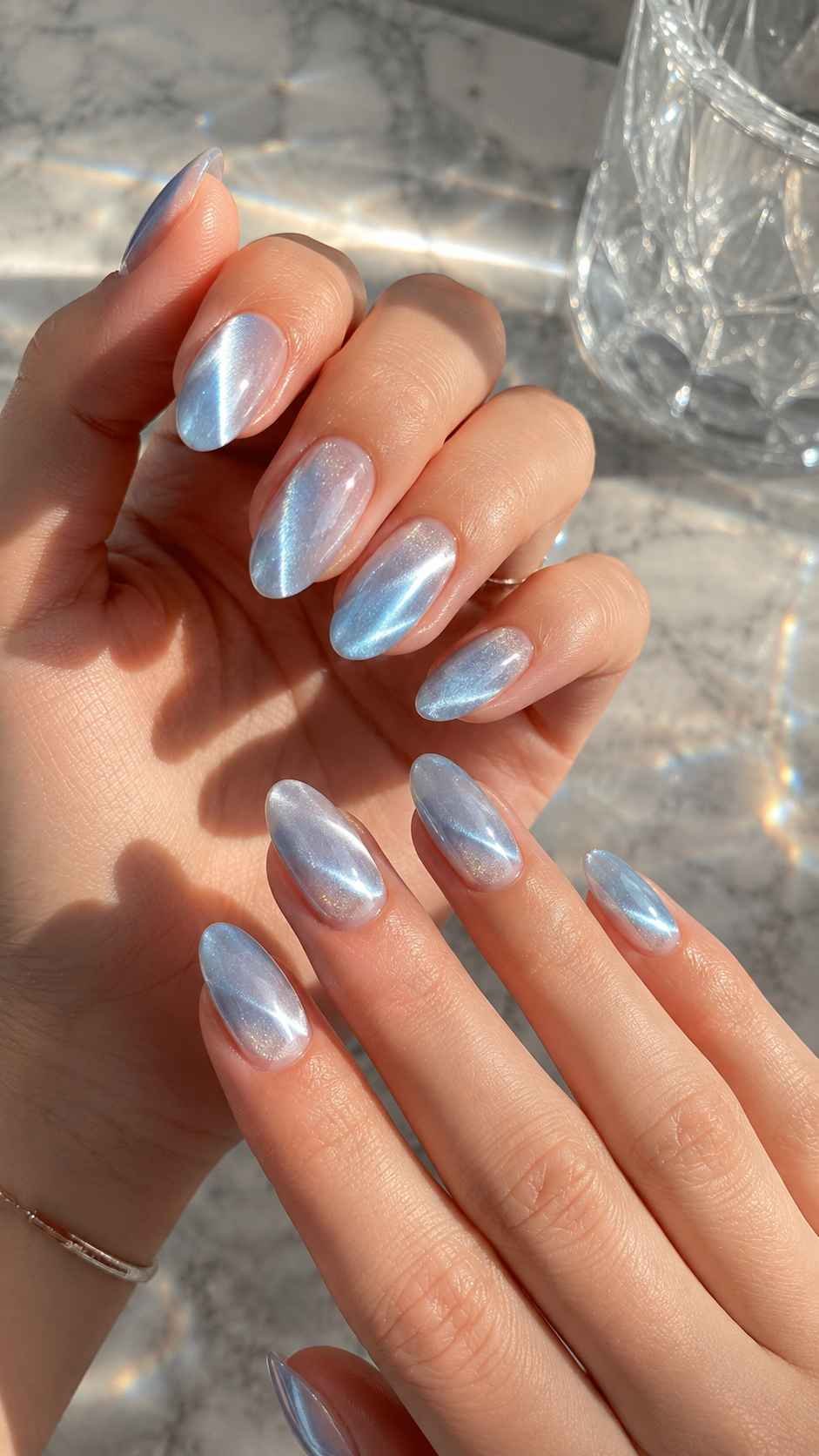 Glacier Cat Eye Nails With Frozen Light Movement