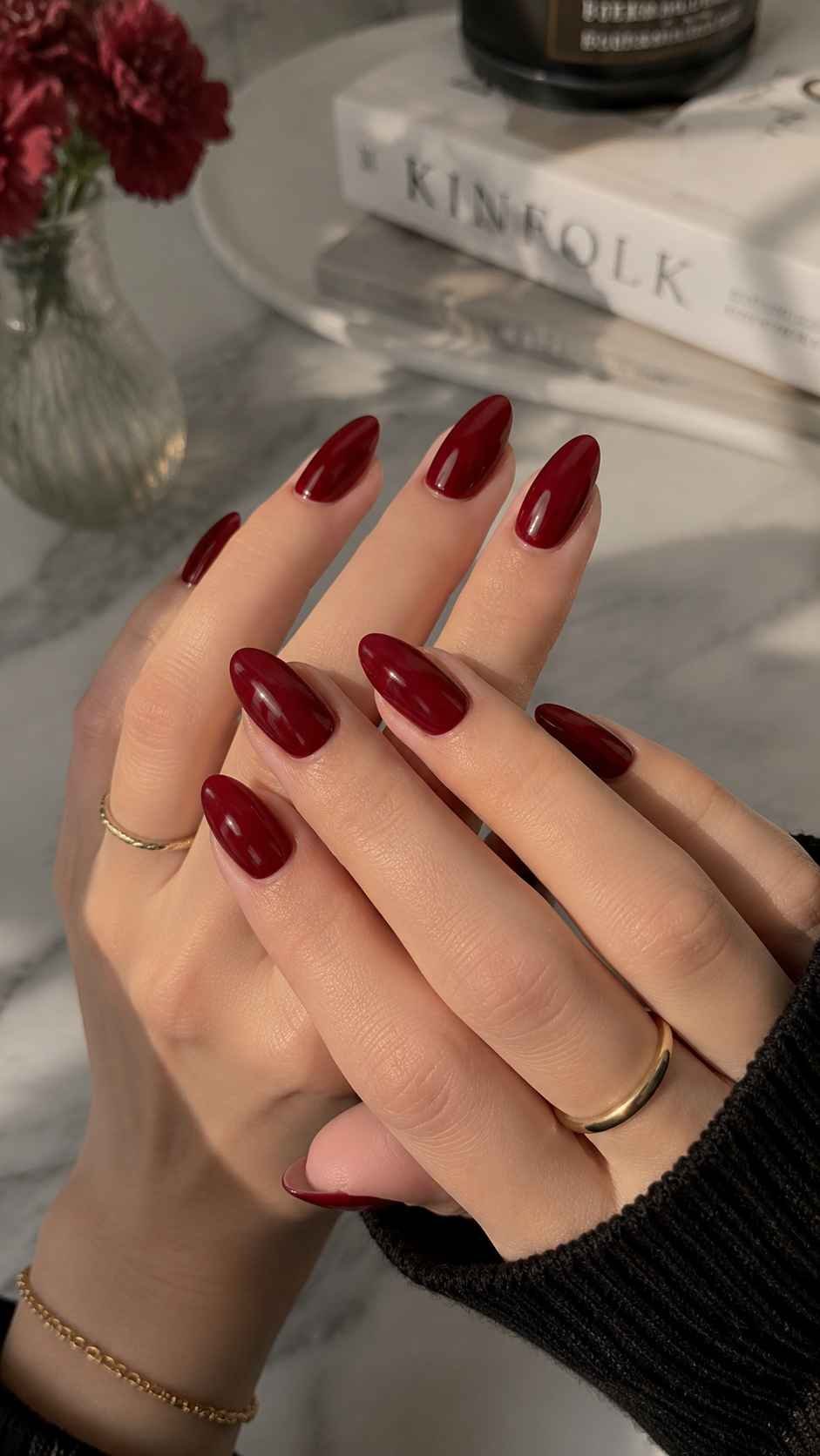 Lengthening Shapes for Short Fingers