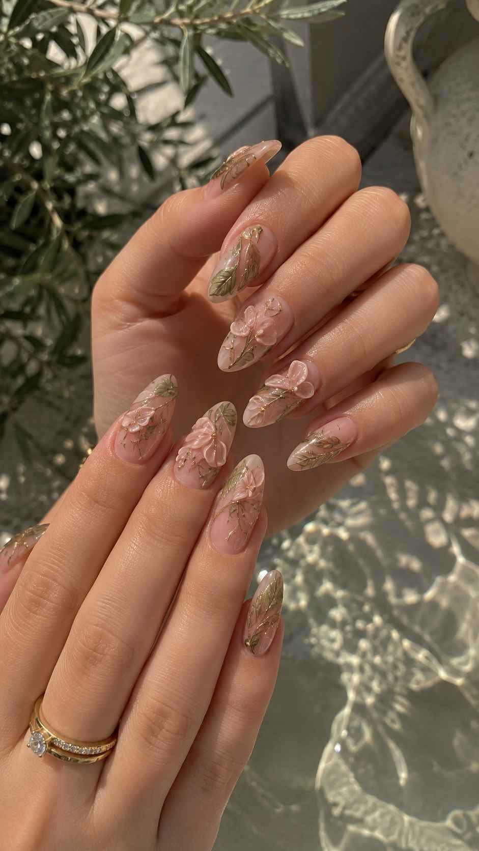 Sculptural Botanical Nails With Refined Dimension